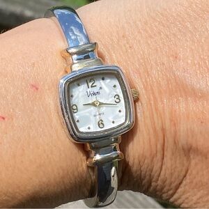 Vivani cuff bracelet Watch mother of Pearl face